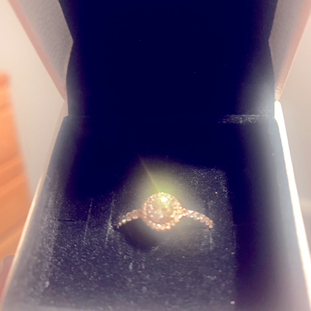 Pandora ring-rose gold